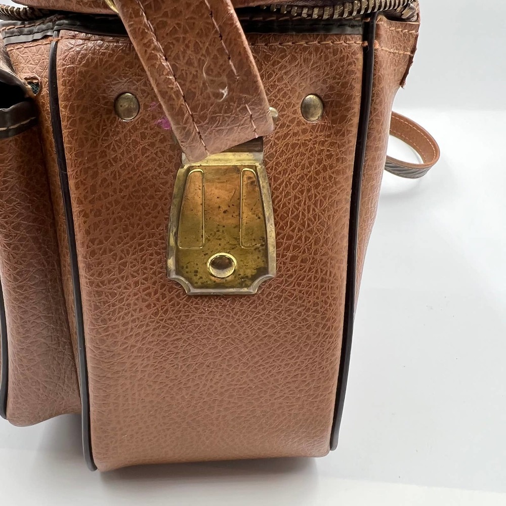 Vintage 1970's Camera Bag Faux Leather Tan Shoulder Strap Zippered‎ Padded - Picture 16 of 16